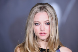 amanda_seyfried_in_time_premiere_007.JPG
