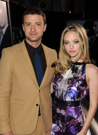 amanda_seyfried_in_time_premiere_140.jpg