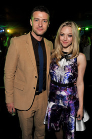 amanda_seyfried_in_time_premiere_142.jpg