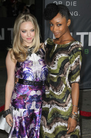 amanda_seyfried_in_time_premiere_163.jpg