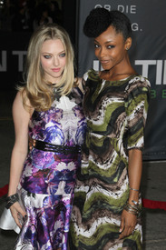 amanda_seyfried_in_time_premiere_167.jpg