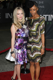 amanda_seyfried_in_time_premiere_180.jpg