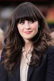 Zooey Deschanel Conducts an Interview at The Grove on October 4, 20110000000004.jpg