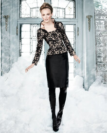 Neiman_Marcus_The_Christmas_Book_2011.jpg