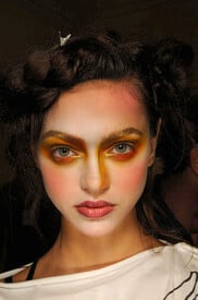 Vivienne_Westwood_Spring_2012_Backstage_e_Y2_N5_P3u.jpg