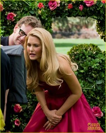 bar_refaeli_escada_campaign_14.jpg