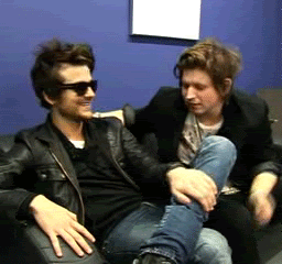post-45408-0-1446057882-26982_thumb.gif