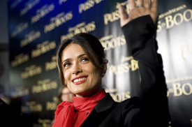 Salma Hayek Puss In Boots Chicago Screening 17.10.2011_04.jpg