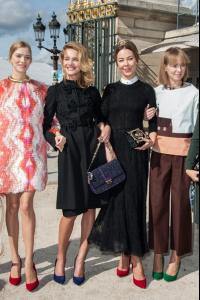 Natalia+Vodianova+Valentino+Arrivals+Paris+ksceLPWYMbVl.jpg