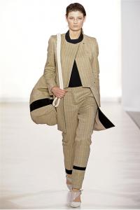 Aquascutum_SS12_DeboraMuller.jpg