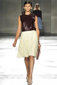 Prada_SS12_DaianeConterato.jpg