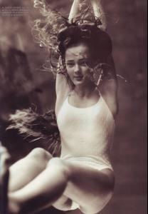 A_swimming_black_and_white_14.jpg