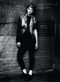 Caterina_Ravaglia_by_Paolo_Roversi_Love_Distr.png