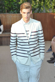 tommy-hilfiger-mens-spring-summer-2013-nyfw22.jpg