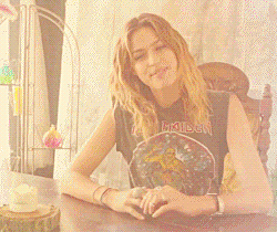post-52584-0-1445989095-95939_thumb.gif