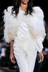 Anais Mali for Valentin Yudashkin rtw SS 2013 Paris FW 1.10.2012_02.jpg