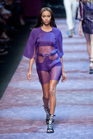 Anais Mali for Paco Rabanne rtw SS 2013 Paris FW 2.10.2012_01.jpg