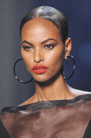 Yasmin Warsame Jean Paul Gaultier rtw SS 2013 Paris FW 29.9.2012_08.jpg