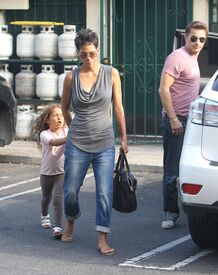 Halle Berry out and about in Brentwood 5.10.2012_06.jpg