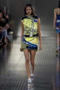 Mary_Katrantzou_Spring_2014_G6EhZ_ZHjsGx.jpg