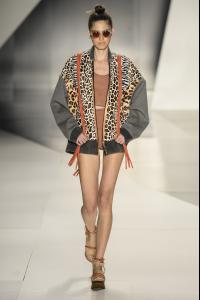 desfile_espacofashion_fashionrio_verao2014_018.jpg