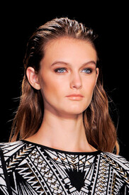 Herve_Leger_by_Max_Azria_Spring_2014_Details_5o.jpg