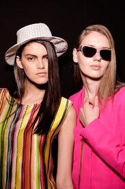 01backstage-sacada-fashionrio-verao2014-33.jpg