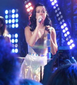 th_katyp221013BZNimage16.jpg
