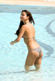 th_sgomez281013BZNimage34.jpg