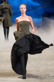 a-f-vandevorst-spring-summer-2015-pfw5.jpg