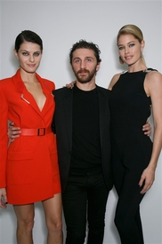 Mugler_bks_A_RS16_1255.jpg