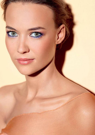 Clarins-Enchanted-Makeup-Collection-Summer-2012.jpg
