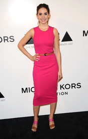Alison Brie attends the 9th Annual MOCA_09.jpg