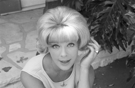 Elke Sommer190.jpg