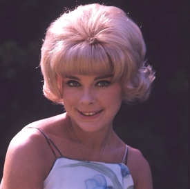 Elke Sommer233.jpg