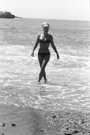 Elke Sommer077.jpg