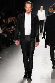 h-and-m-balmain-runway-fall-2016-66.jpg