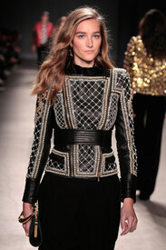 BALMAINXHCollectionjosephine_le2.jpg