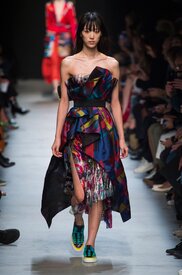 leonard-spring-summer-2016-pfw13sora_choi.jpg