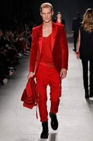 h-and-m-balmain-runway-fall-2016-26.jpg