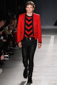 h-and-m-balmain-runway-fall-2016-29.jpg