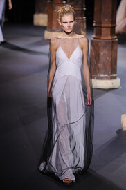 Vionnet_Runway_Paris_Fashion_Week_Womenswear_l_JK.jpg