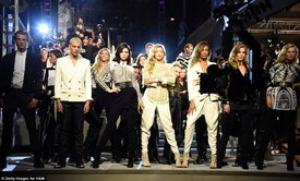 2_D9_E462600000578-3282407-_Models_Kendall_Jenner_G.jpg