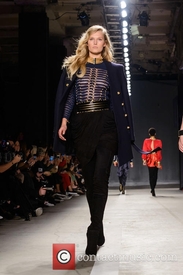 the-balmain-x-h-m_4987475.jpg