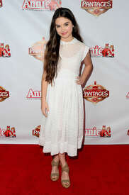 Landry-Bender--Annie-Premiere--06.jpg