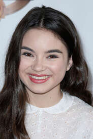 Landry-Bender--Annie-Premiere--08.jpg