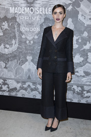 Lily_Collins.jpg