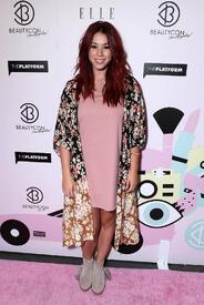 Jillian_Rose_Reed_02.jpg