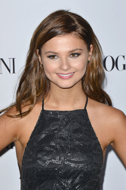 Stefanie_Scott_14.jpg