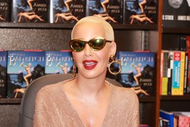 Amber Rose Book Signing at Barnes and Noble_08.jpg